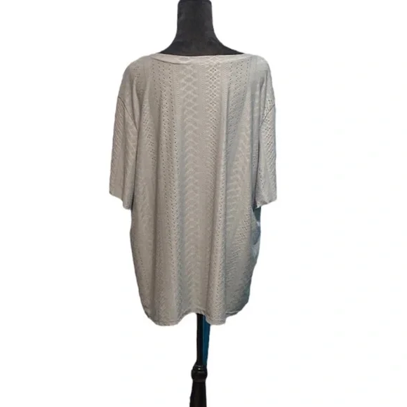 Shein Plus Eyelet Embroidery Petal Sleeve Top - Size 4XL - Picture 2 of 12